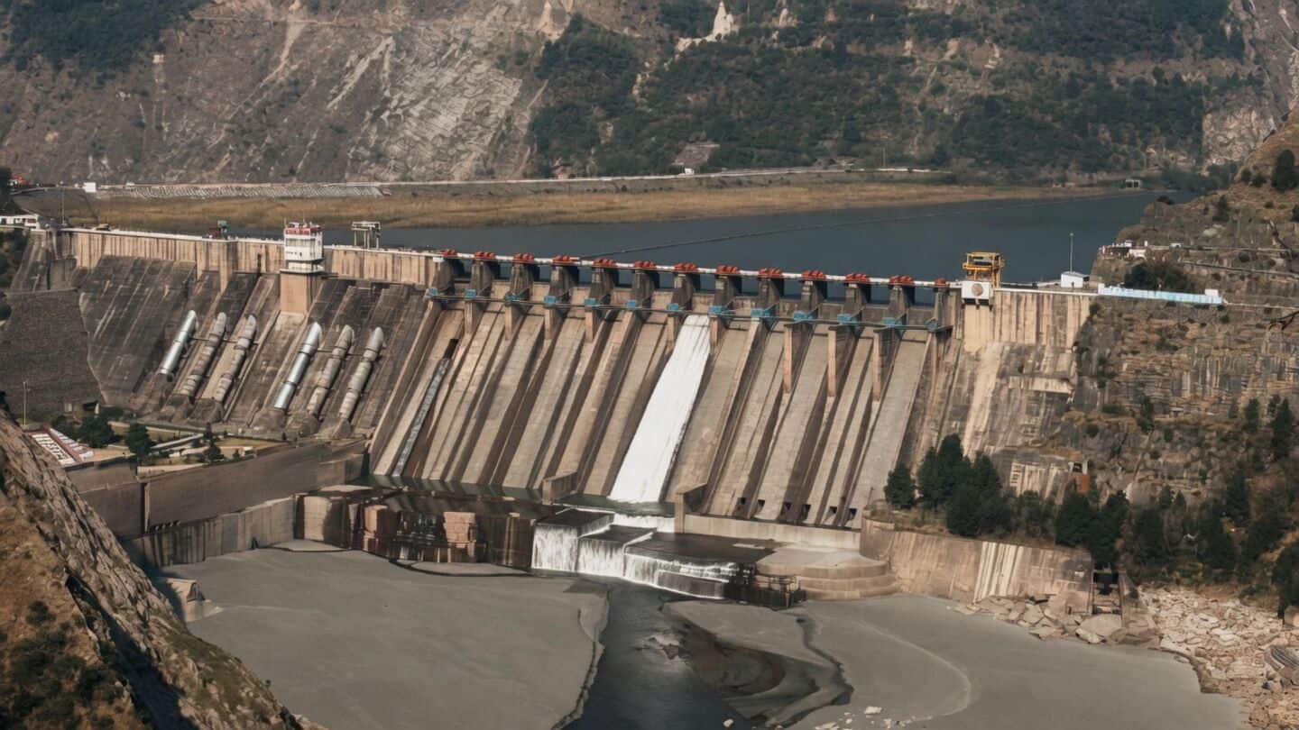 Pakistan prepares to take Indus Waters Treaty dispute internationally