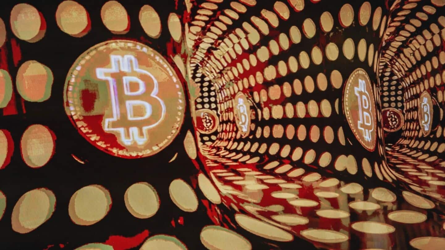 Bitcoin tops $80,000 as US ETFs pull in $2.6B