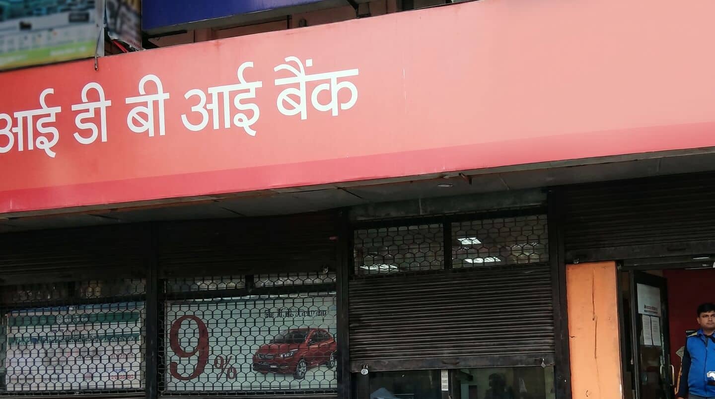 Government and LIC revalue IDBI Bank to revive stake sale