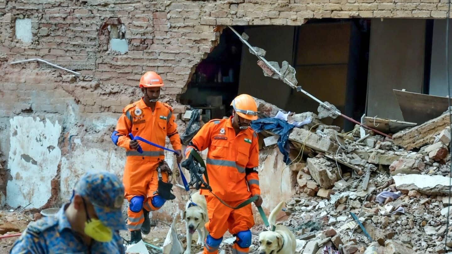 MCD finds 52 dilapidated PGs after Satya Niketan collapse