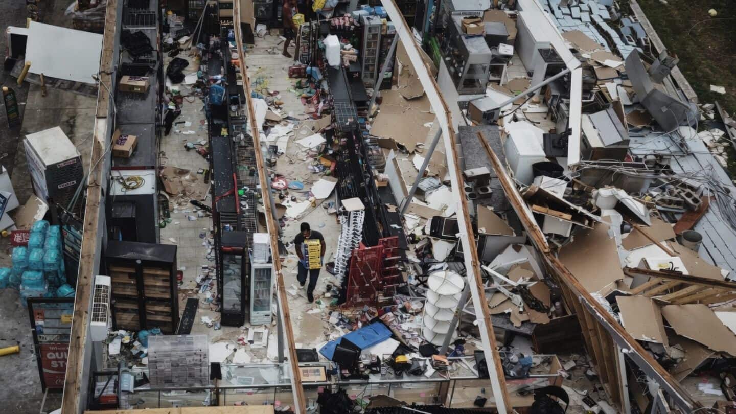 Hurricane Isaias makes landfall near Destin, kills at least 4