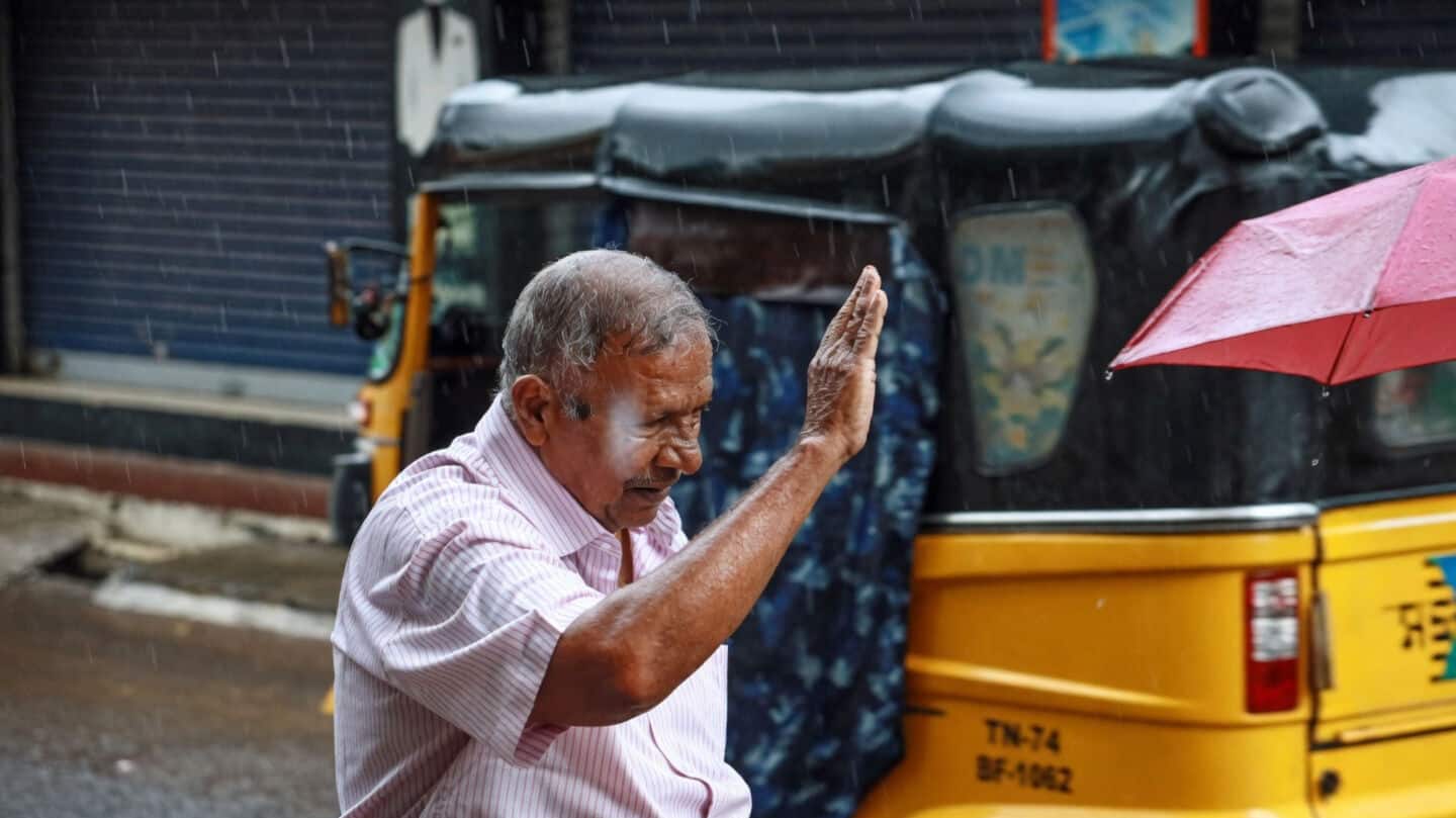 Southwest monsoon hits Kerala, advancing into Karnataka and Tamil Nadu