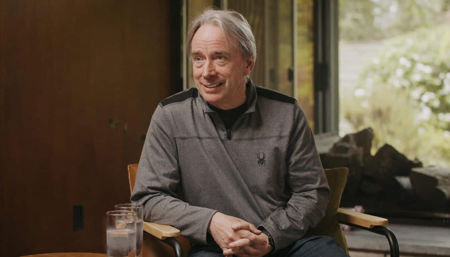 Linus Torvalds backs AI in Linux, says critics can fork