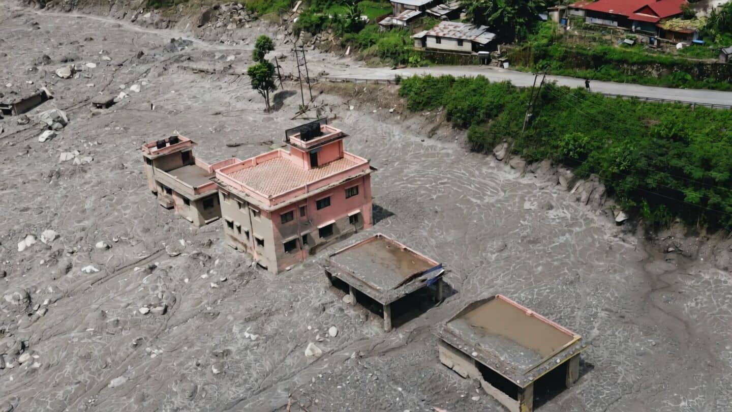 India sends 21.5 tons relief by C-130J aircraft to Kathmandu