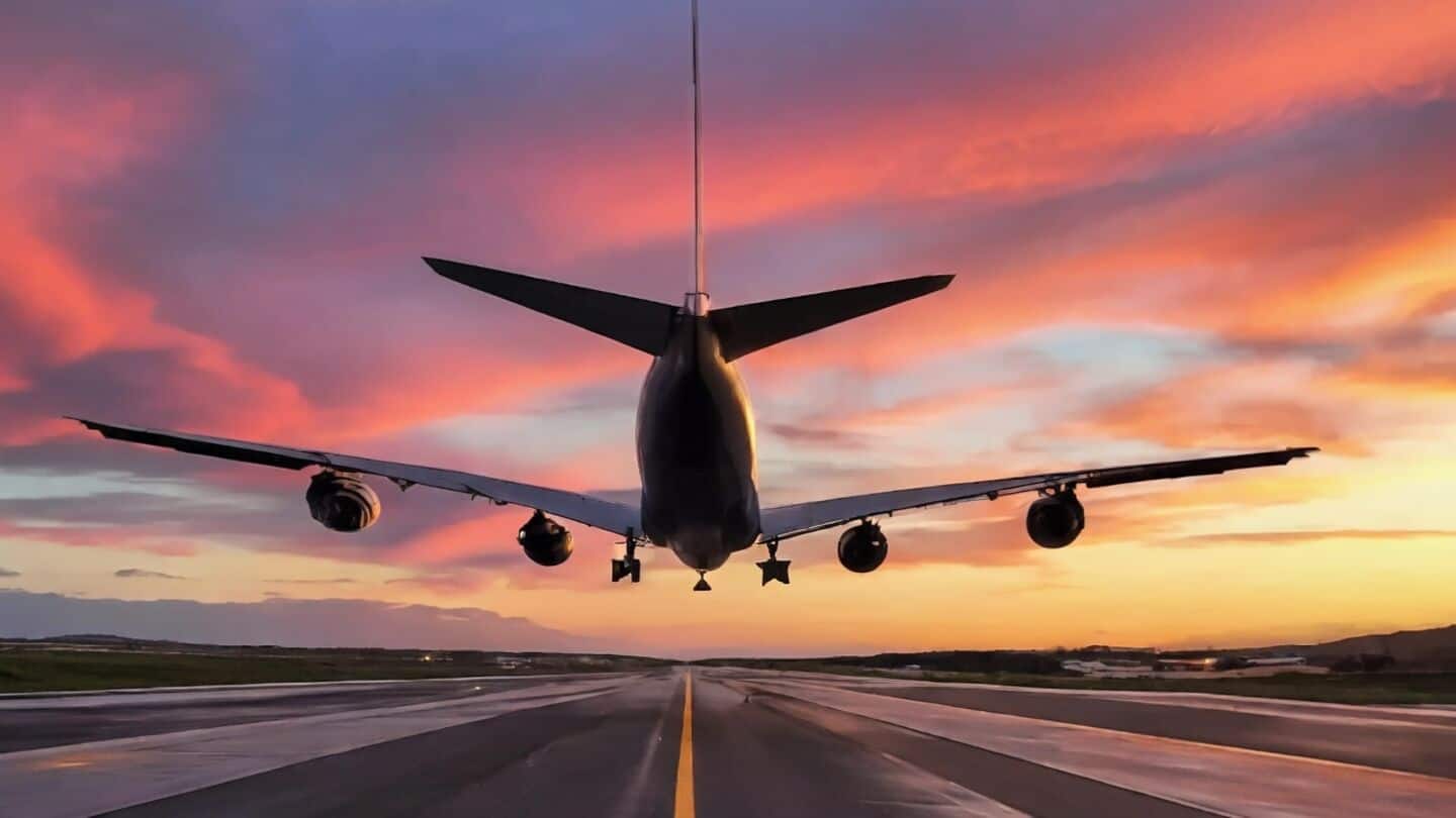 Indian Oil raises jet fuel 5.46% to ₹121.28 per liter