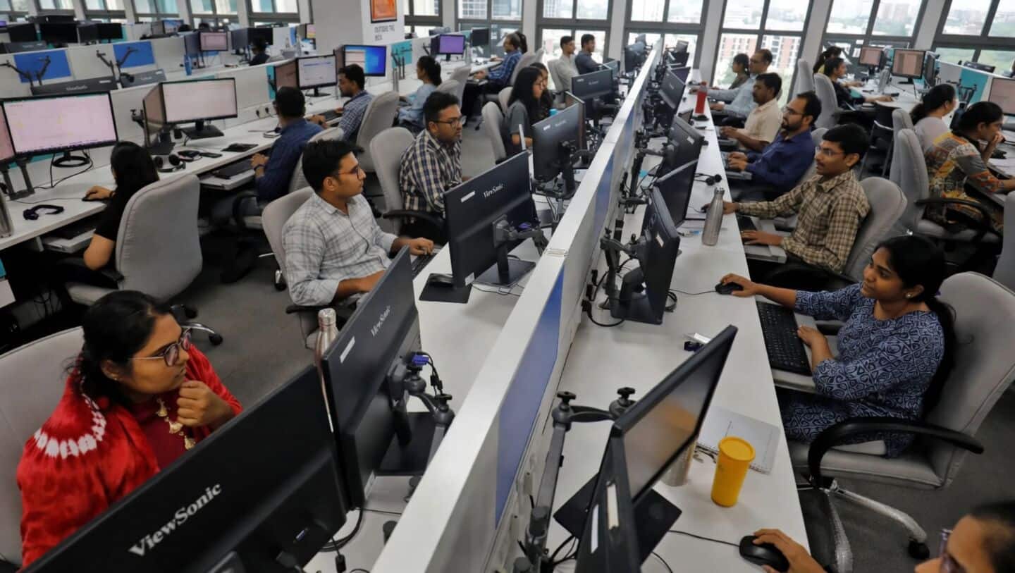 India private sector growth slows in May amid rising costs