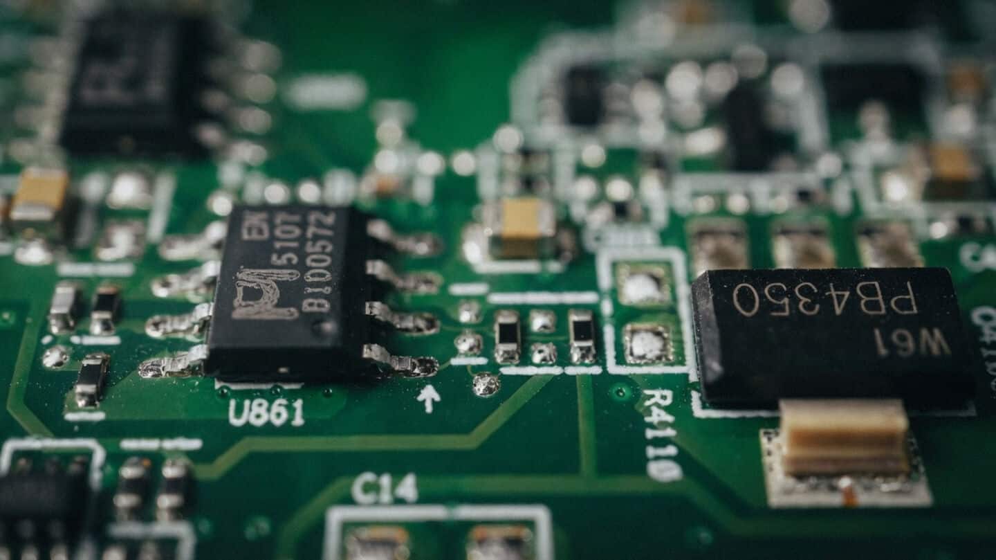 Dutch startup Axelera AI launches Europa chip, signs supply contracts