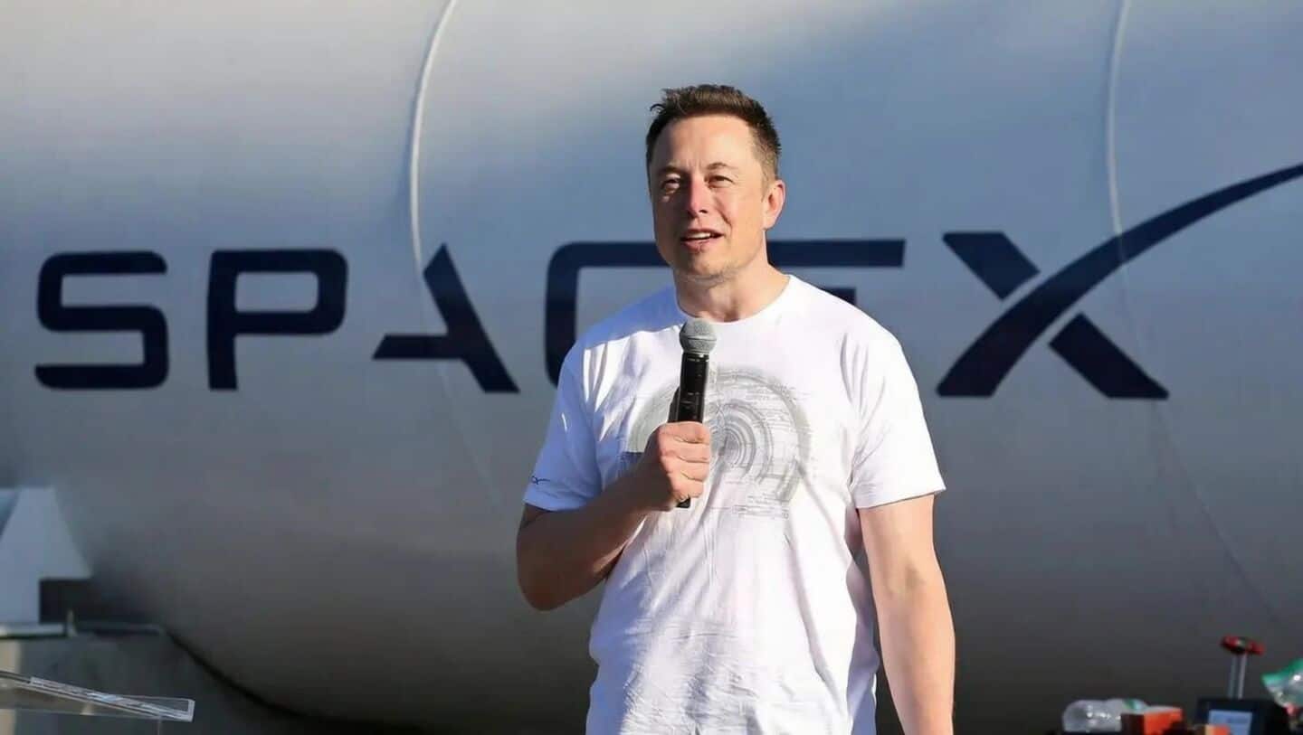 SpaceX reportedly to IPO with Elon Musk holding super-voting shares