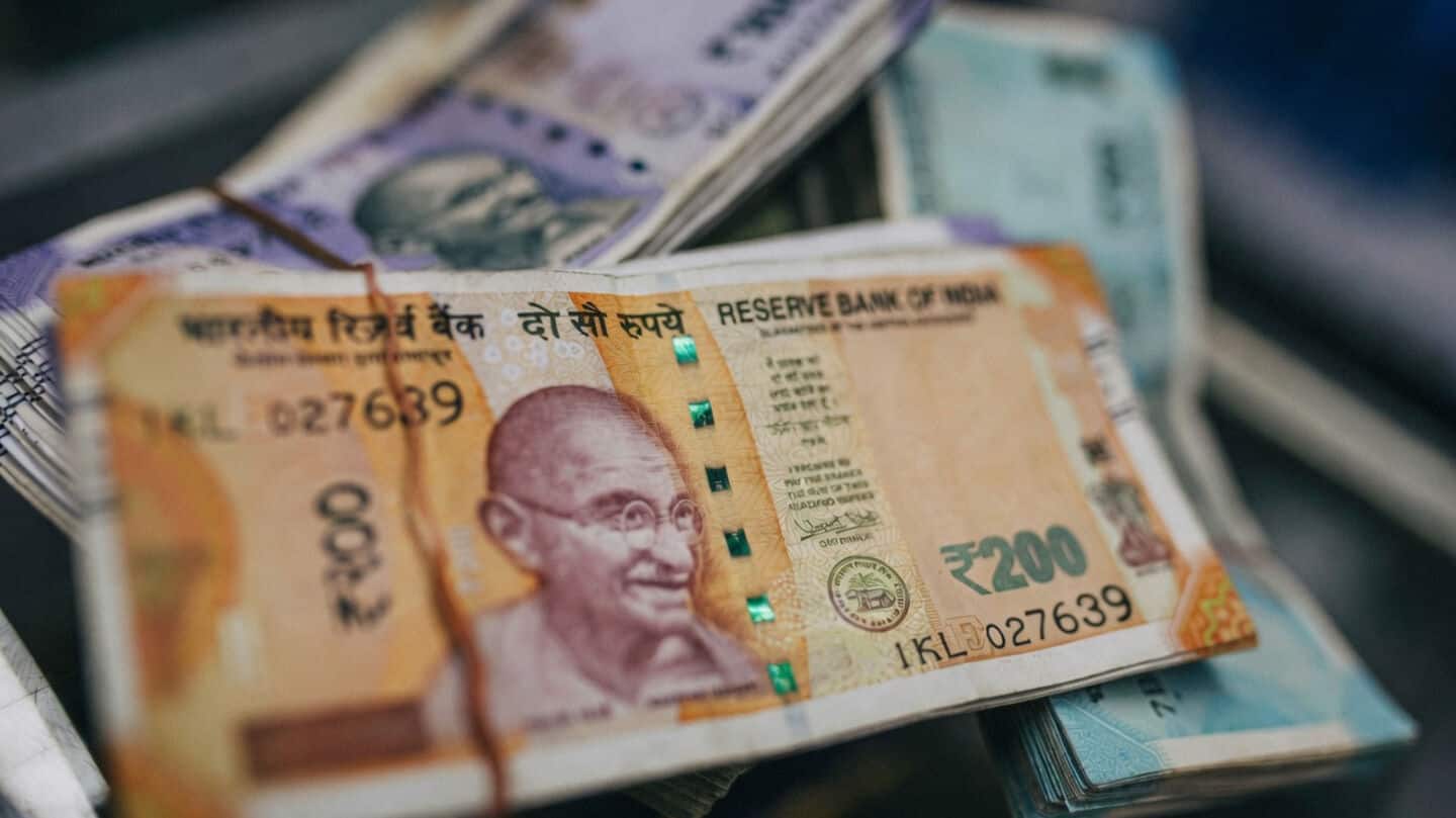 Top 4 PSBs attract nearly $21bn FCNR-B after RBI incentives