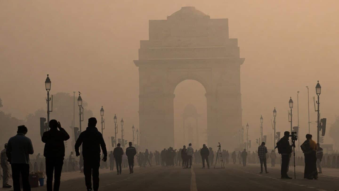 Delhi intensifies no pucc, no fuel to curb winter pollution