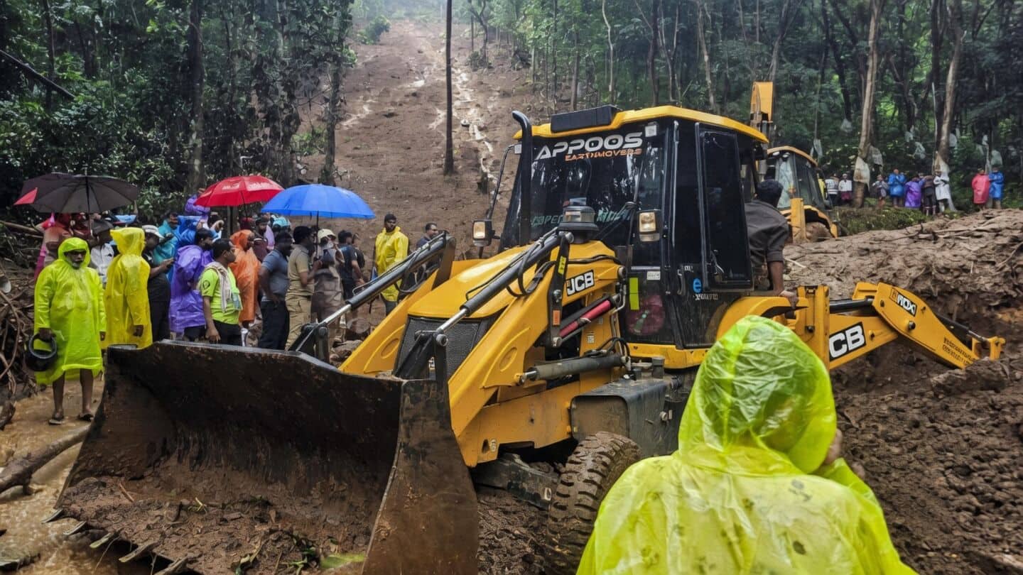 Kottayam heavy rains cause landslides and flash floods, 3 dead
