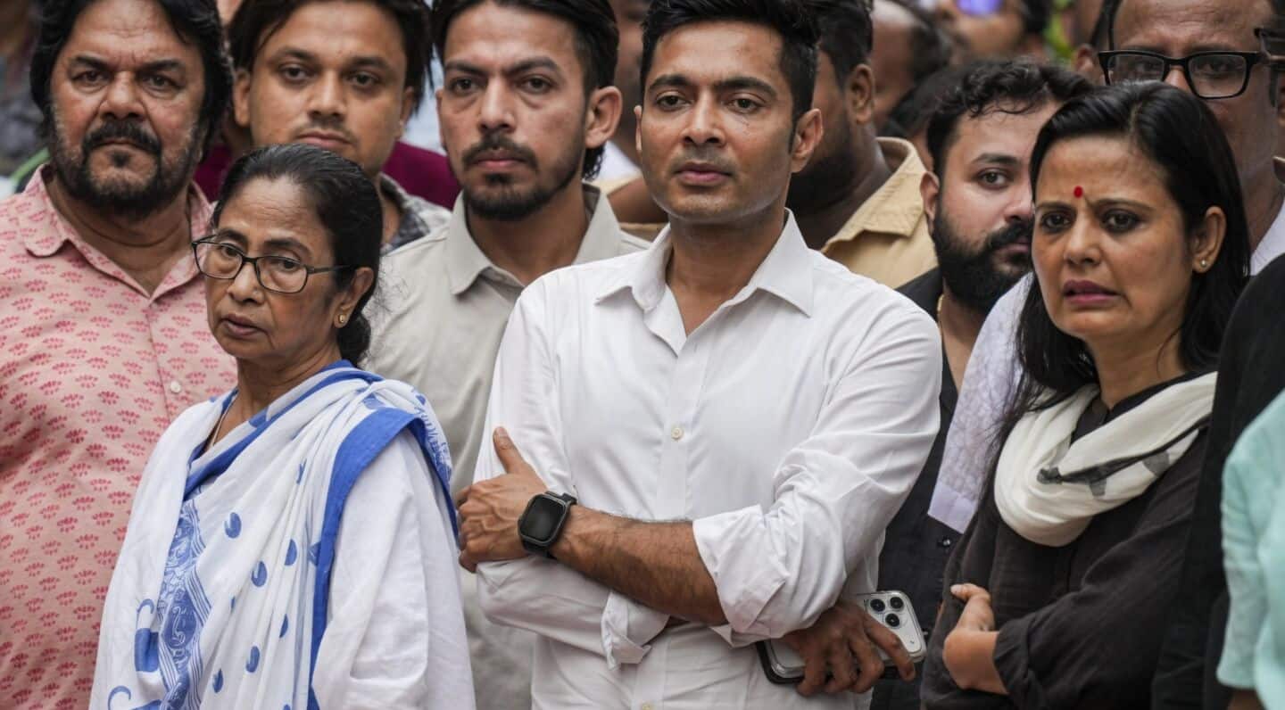 TMC को 440 करोड़ रुपये का झटका, हाई कोर्ट ने बैंक खातों से रोक हटाने से किया इनकार