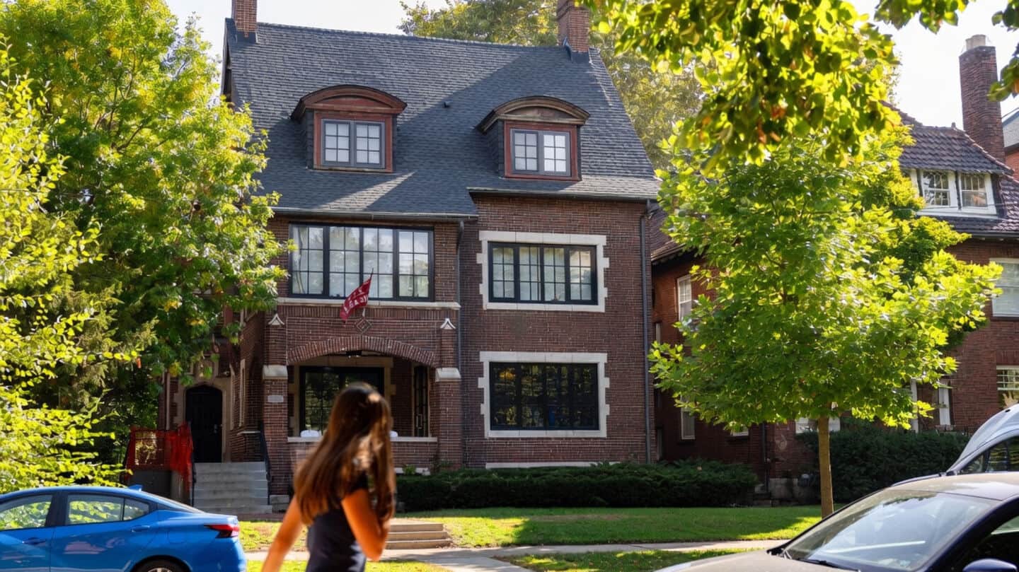 Rape reported at University of Chicago Alpha Epsilon Pi party