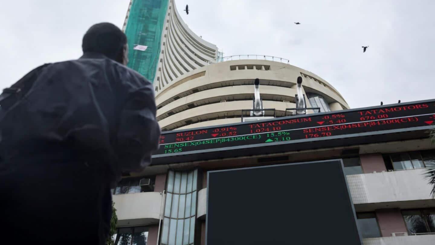 Sensex slips 62 points, Nifty tests crucial support