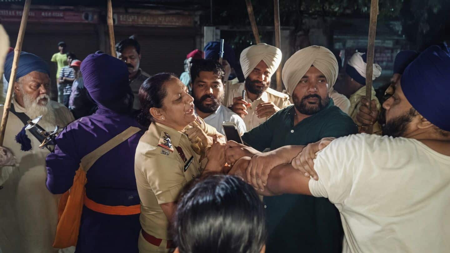 Amritsar woman officer attacked while rescuing man during Nihang protest