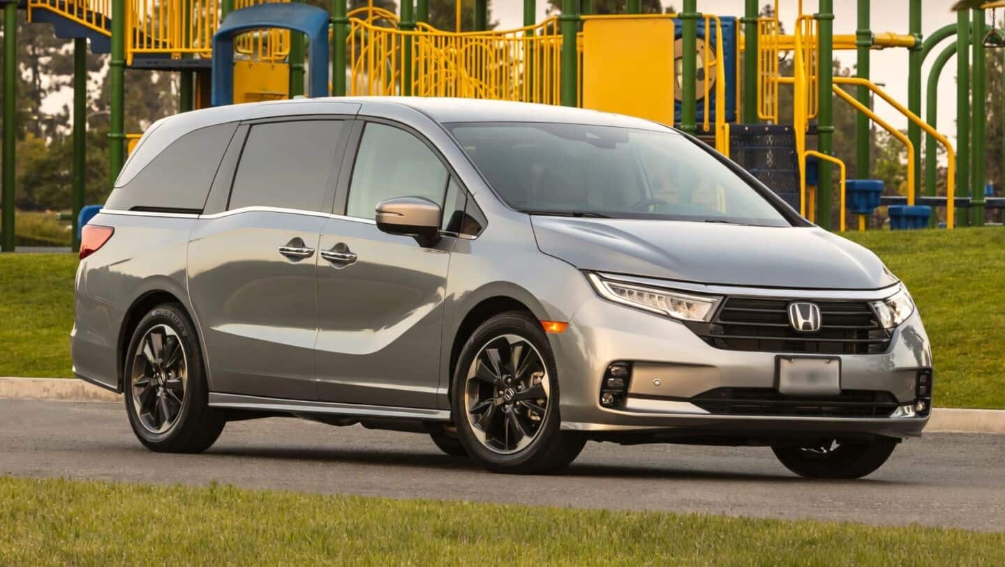 Honda recalls over 440,000 Odyssey minivans for airbag software fault