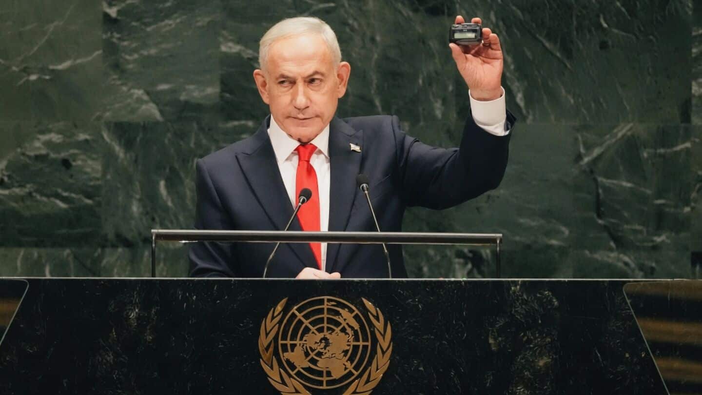 Benjamin Netanyahu's U.N. speech sparks walkout and sharp criticism