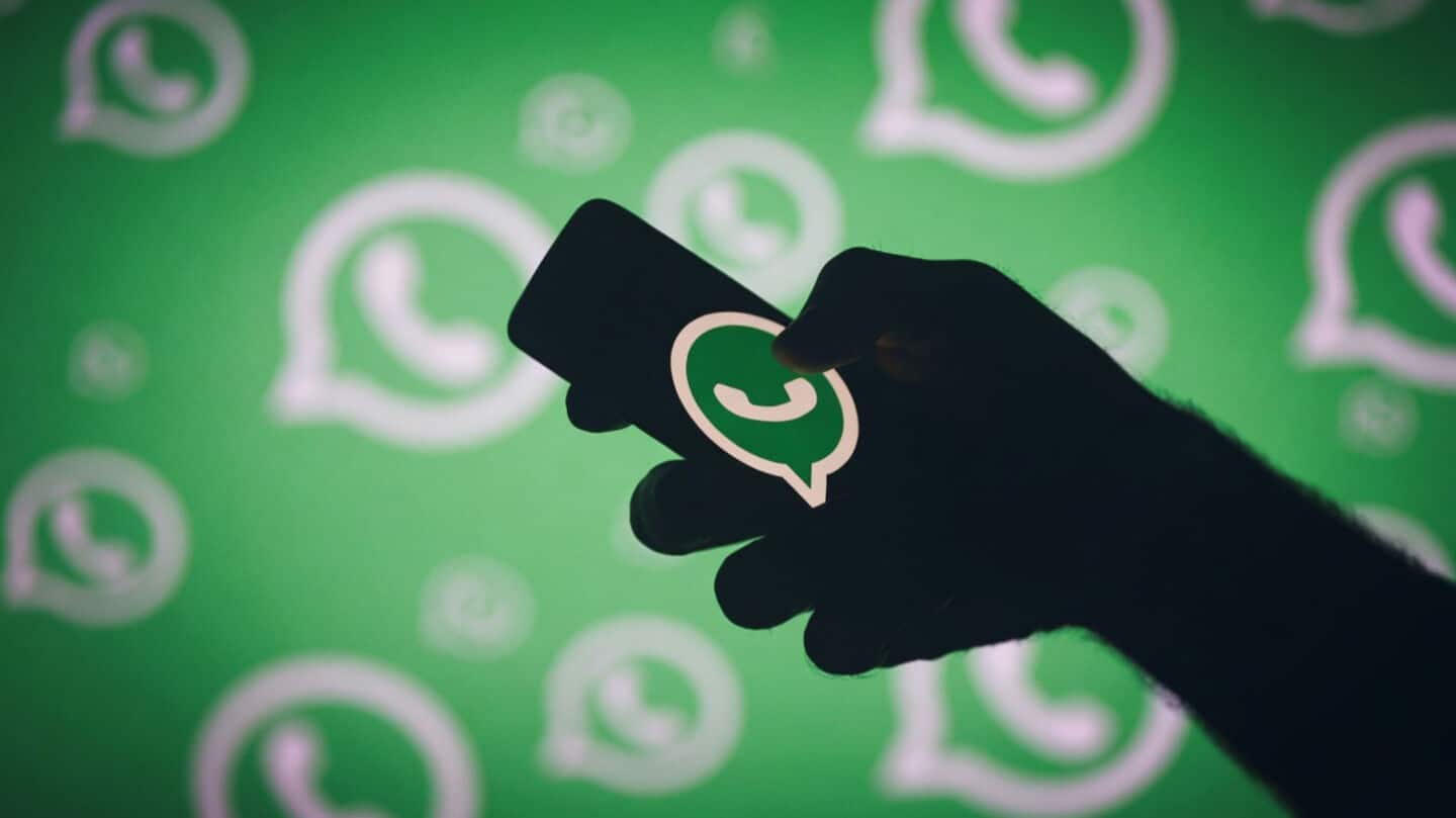 WhatsApp adds in-call mic switching on iPhones, version 26.27.74