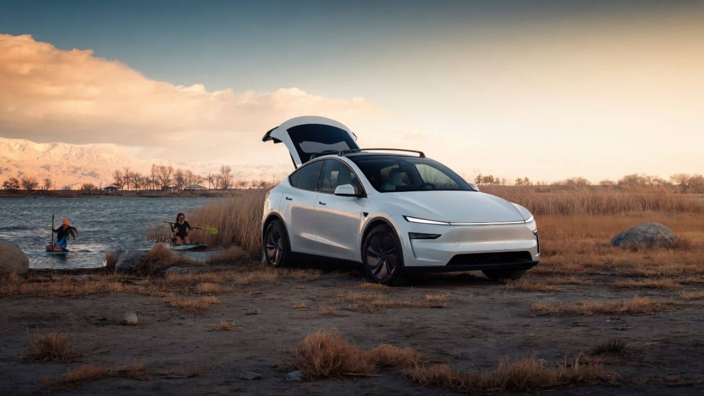 Tesla launches 2026 Model Y Premium RWD SUV India ₹50.89L