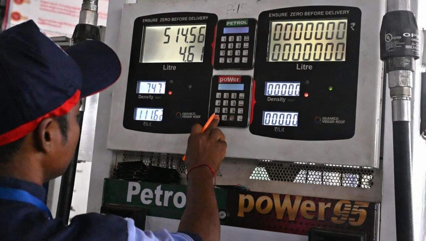 Centre raises fuel prices ₹3 per liter, CPI(M), Congress oppose