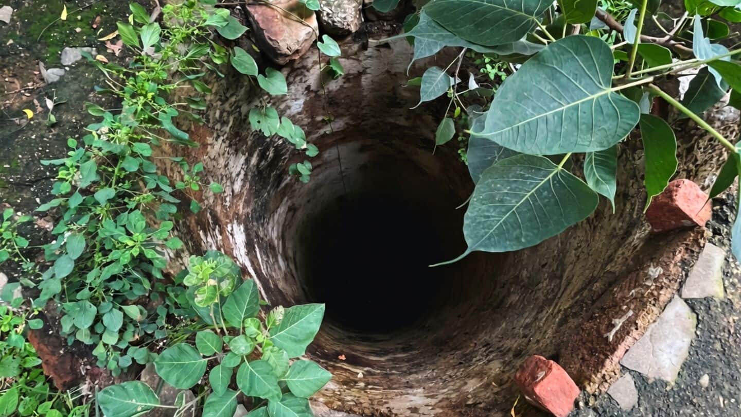Bhanu, 10, trapped 50 to 55 feet in Butoli, Alwar