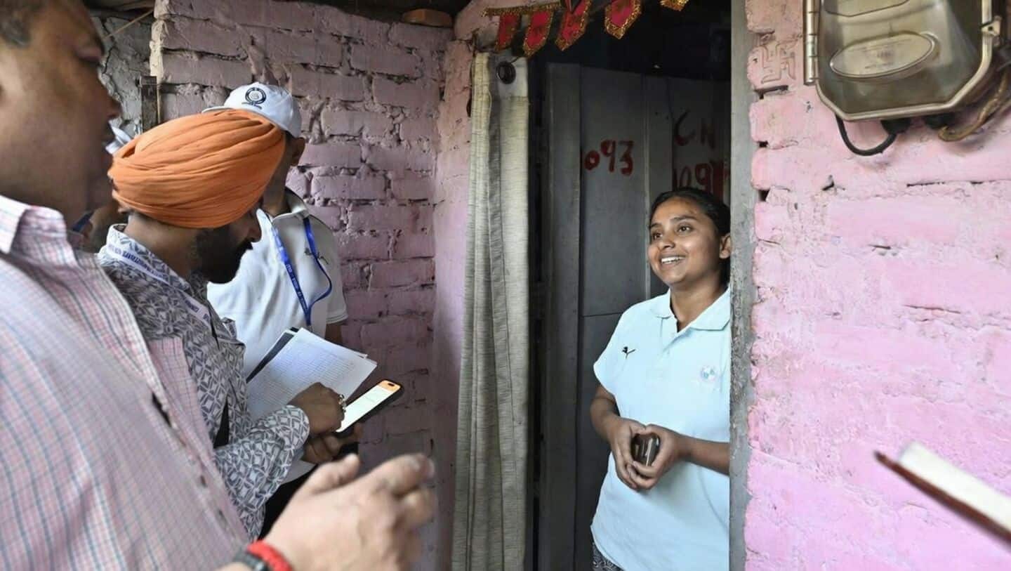 Census 2027 begins door-to-door survey in NDMC and Delhi Cantonment