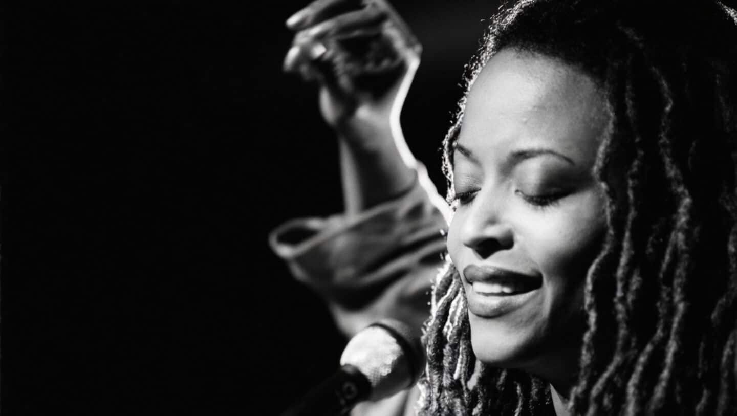 Wilson dies at 70 trailblazing jazz singer 2-time Grammy winner