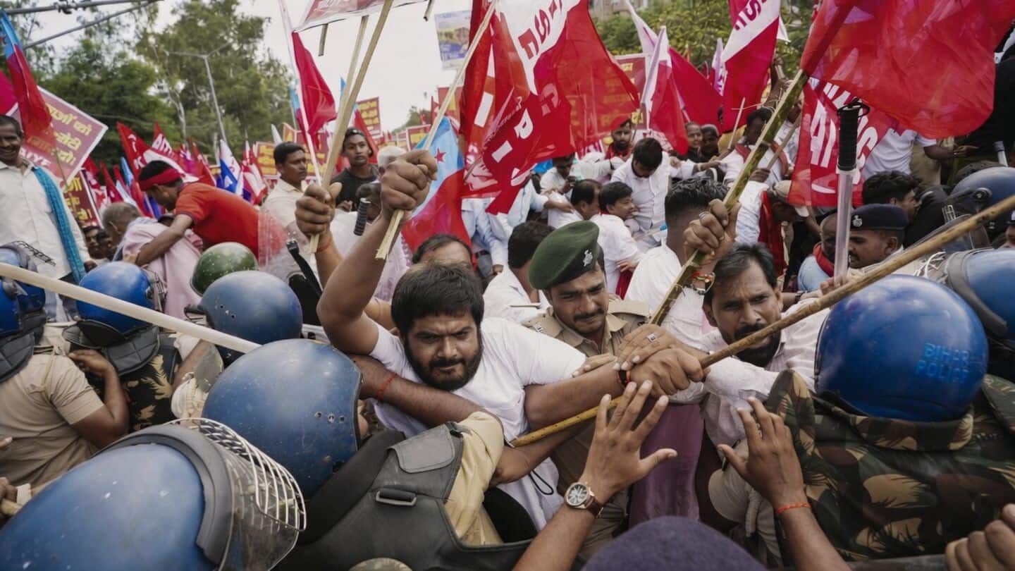 Patna protesters demand Gyanesh Kumar quit over electoral roll review