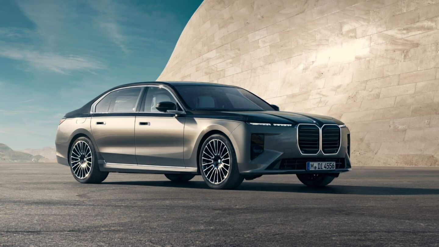BMW unveils 2026 7 Series 'Neue Klasse' in Beijing
