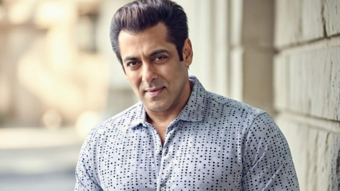 Khan rules out OTT release for 'Maatrubhumi' directed by Lakhia