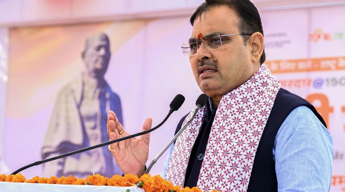 Rajasthan fires 20 officials, suspends 332 under 0-tolerance policy