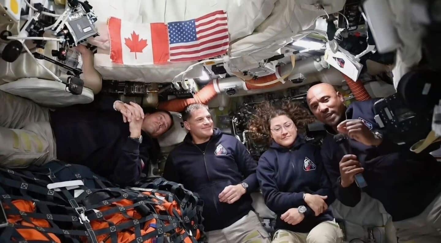 Victor Glover shares Easter unity message during Artemis II mission