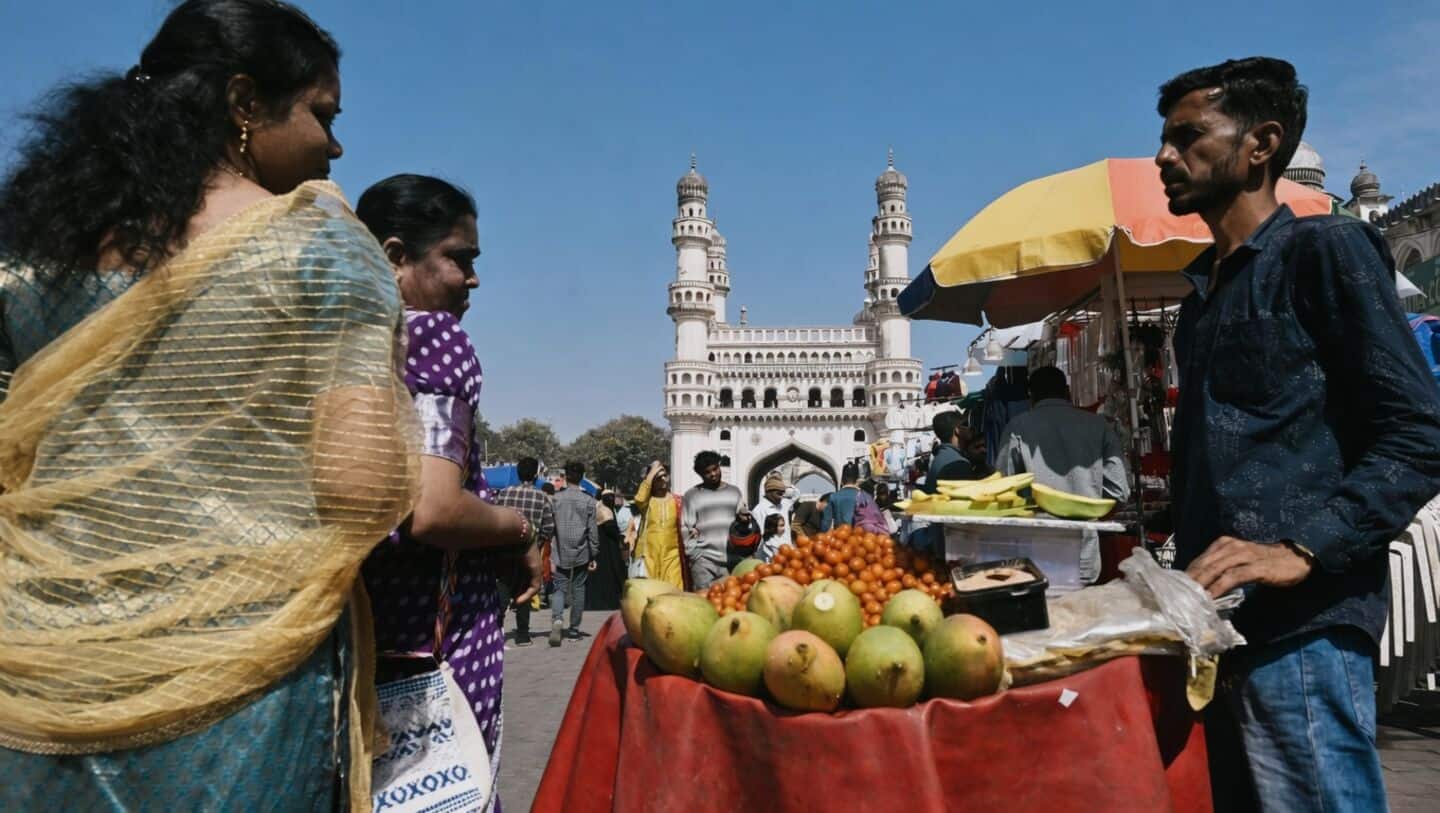 IMD issues heatwave and thunderstorm alerts across Telangana districts