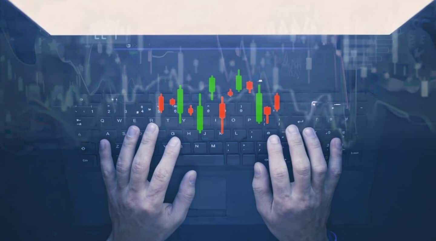 Gold slips 0.6% amid U.S.-Iran tensions to $4,680 per ounce