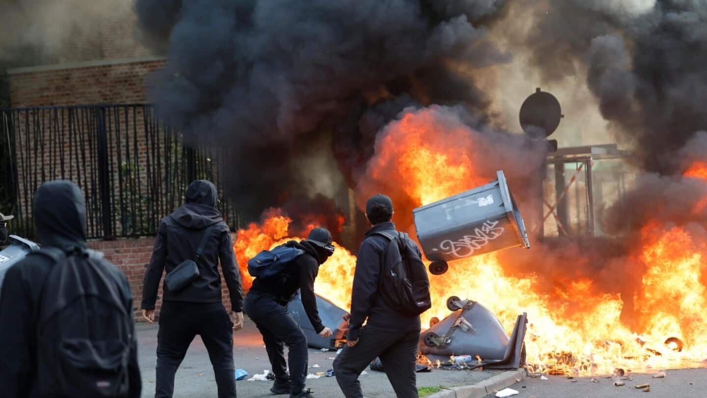 Students across France block schools amid protests over education conditions
