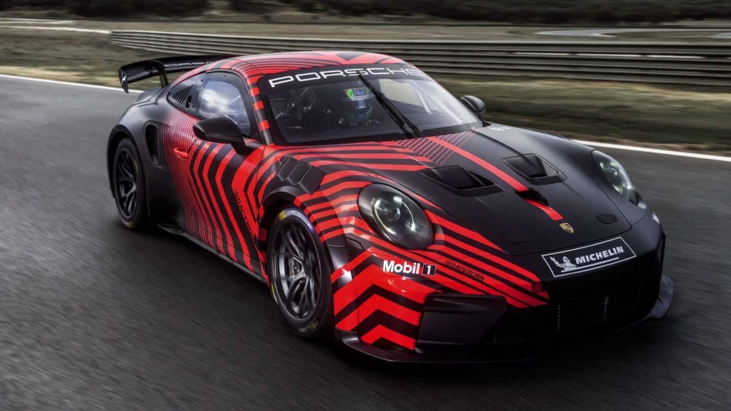 Porsche launches 911 GT4 R race car priced at $375,000