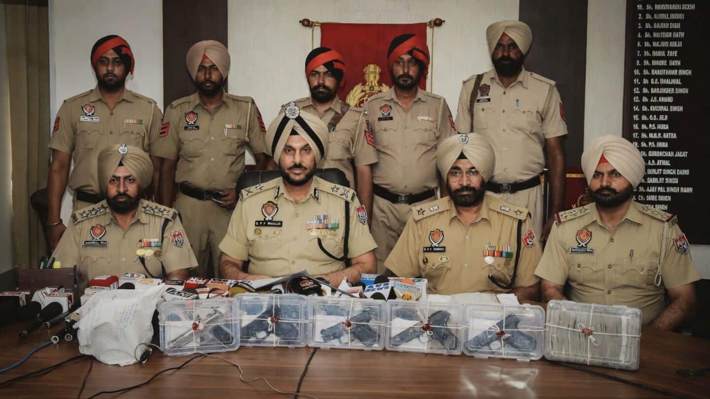Punjab Police say Delhi Jantar Mantar protesters unconnected to ISI