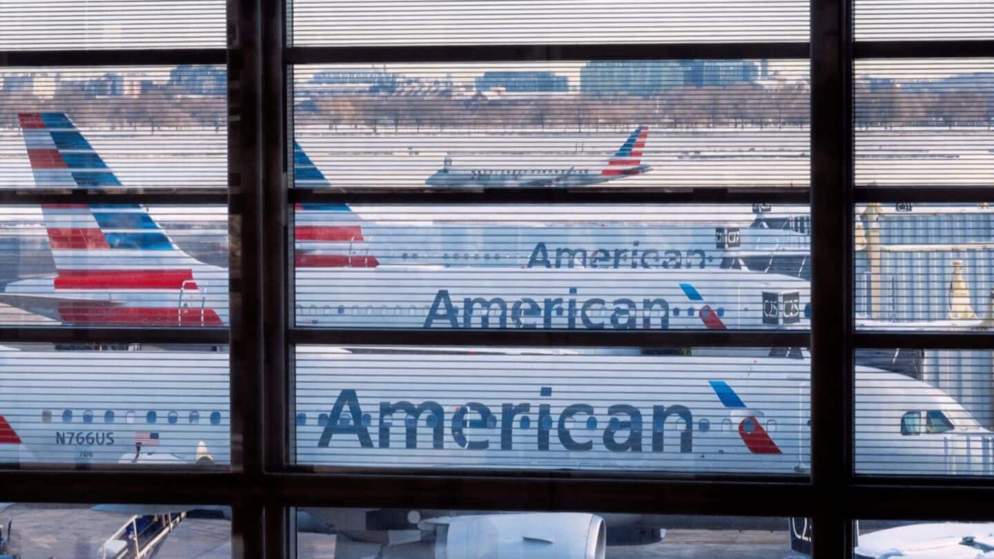 American Airlines reshuffles top leadership as CEO Isom acknowledges gap