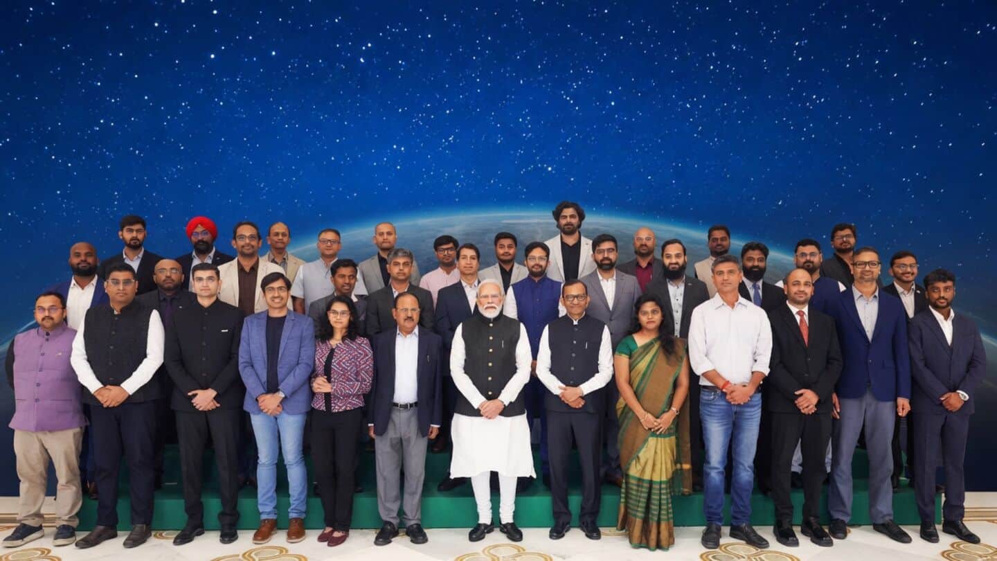 ISRO अध्यक्ष ने बताया भारत कैसे बना अंतरिक्ष सुपरपावर, PM मोदी ने सराहे स्टार्टअप्स