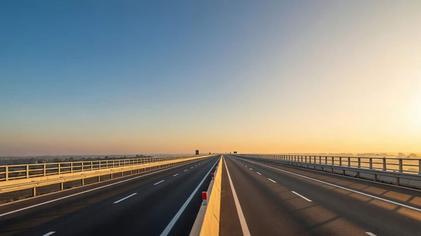 Raajmarg Infra Investment Trust makes stock market debut