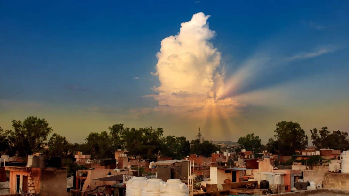 Delhi set for 44C Tuesday as IMD issues yellow alerts