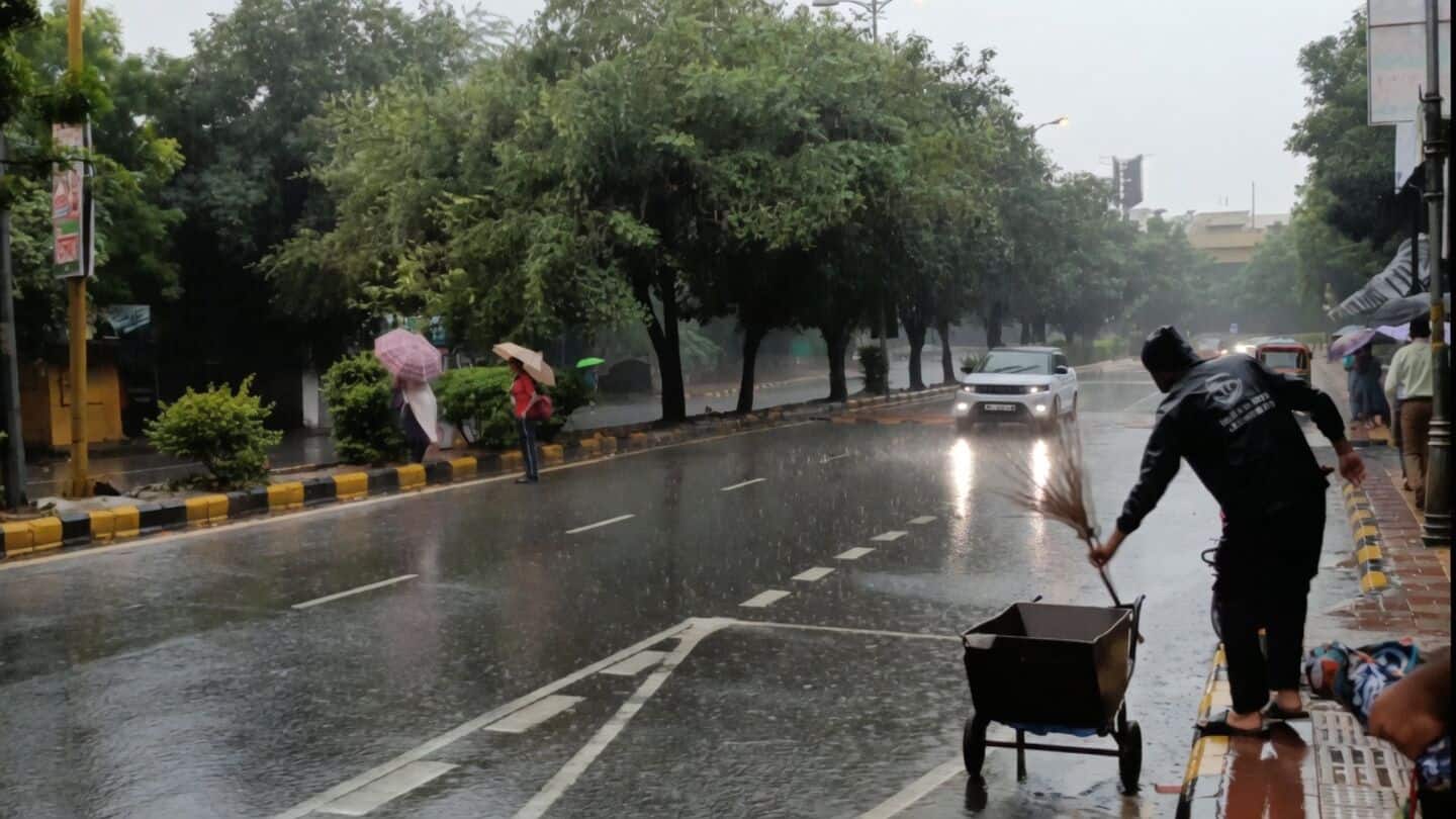 Heavy rain floods Delhi-NCR, IMD warns of disruptions, flights normal