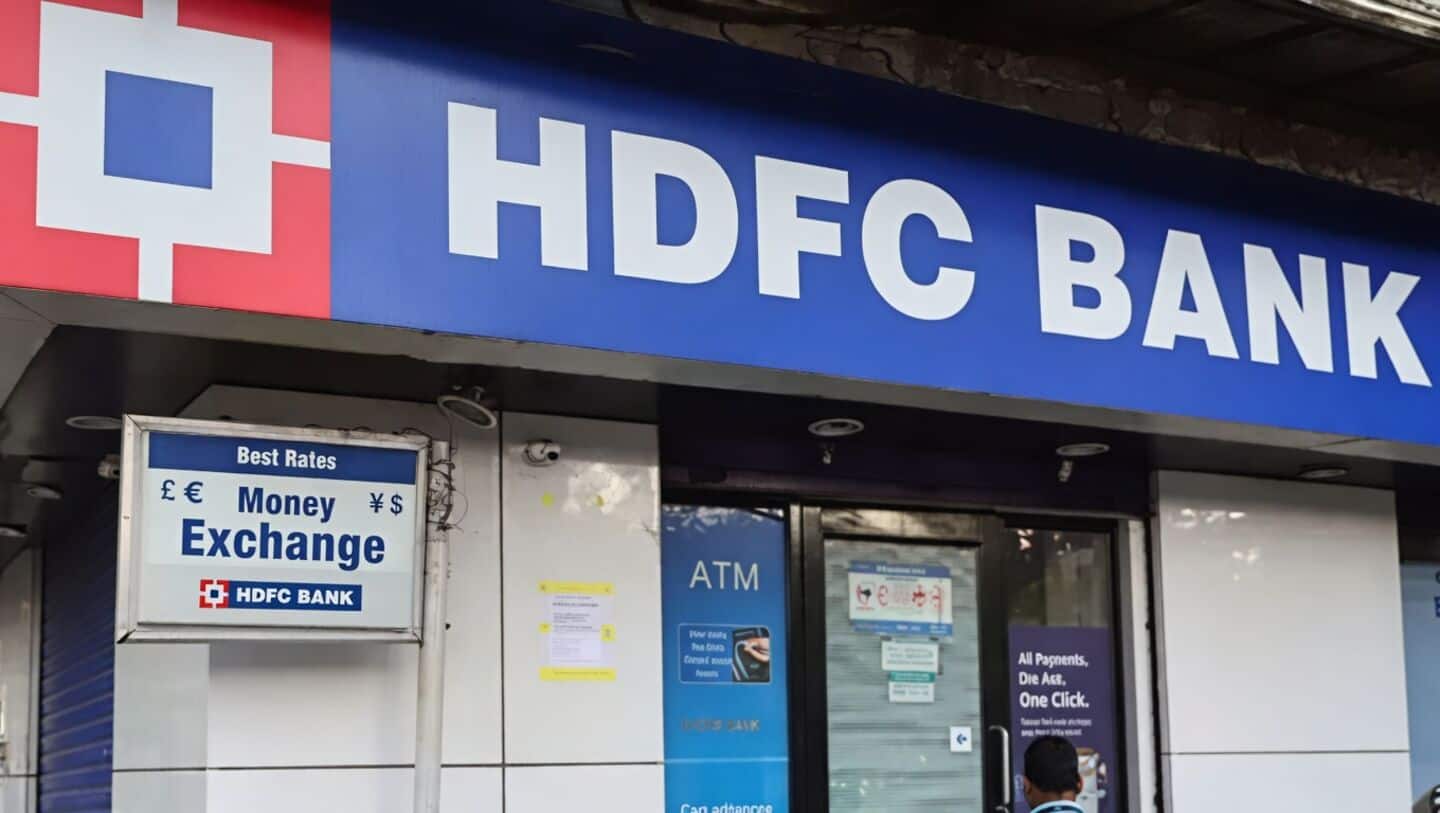 HDFC Bank to end agent sourcing of government deposits July