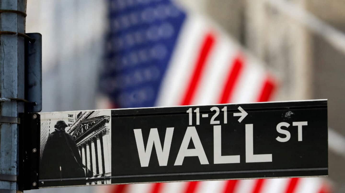 Wall Street firms link raises and promotions to AI skills