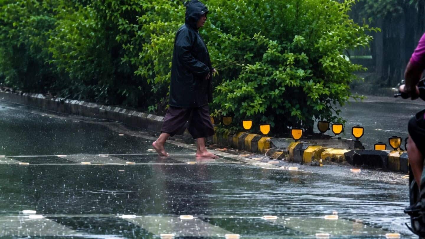 IMD: Delhi to see light rain Friday, no warnings issued