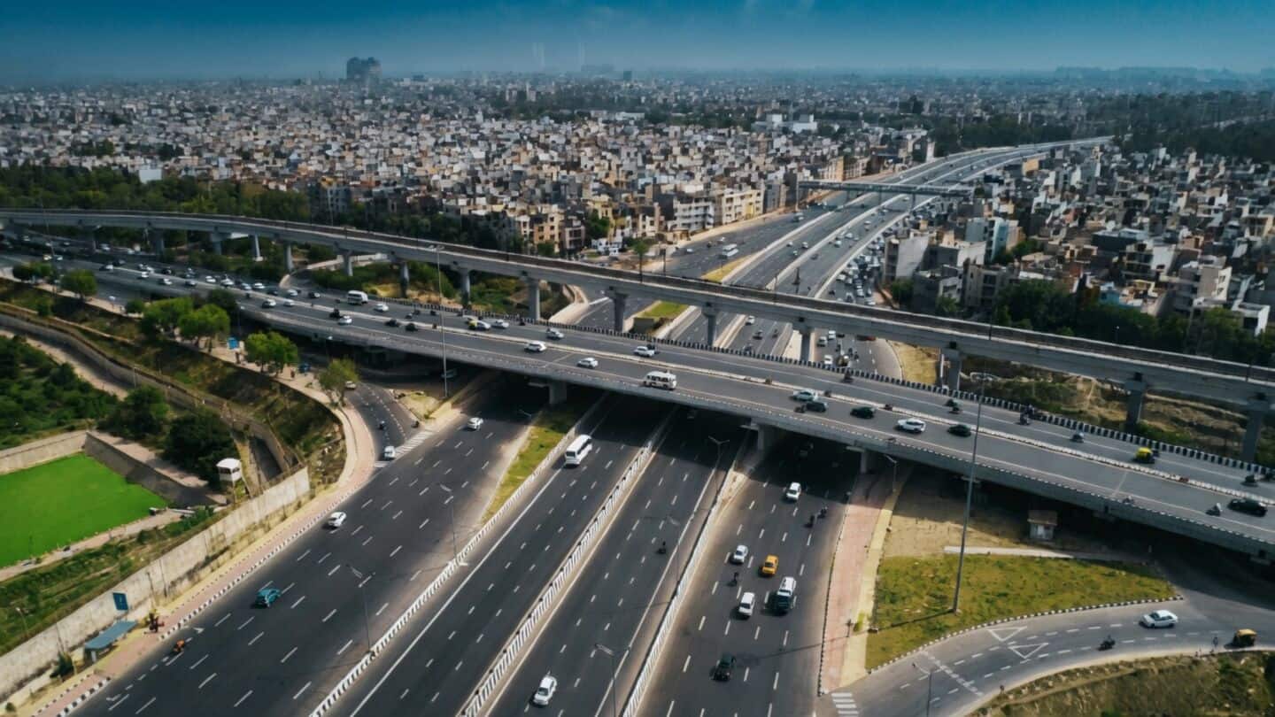 August 15 Delhi-Meerut Expressway launches India's 1st variable speed limits