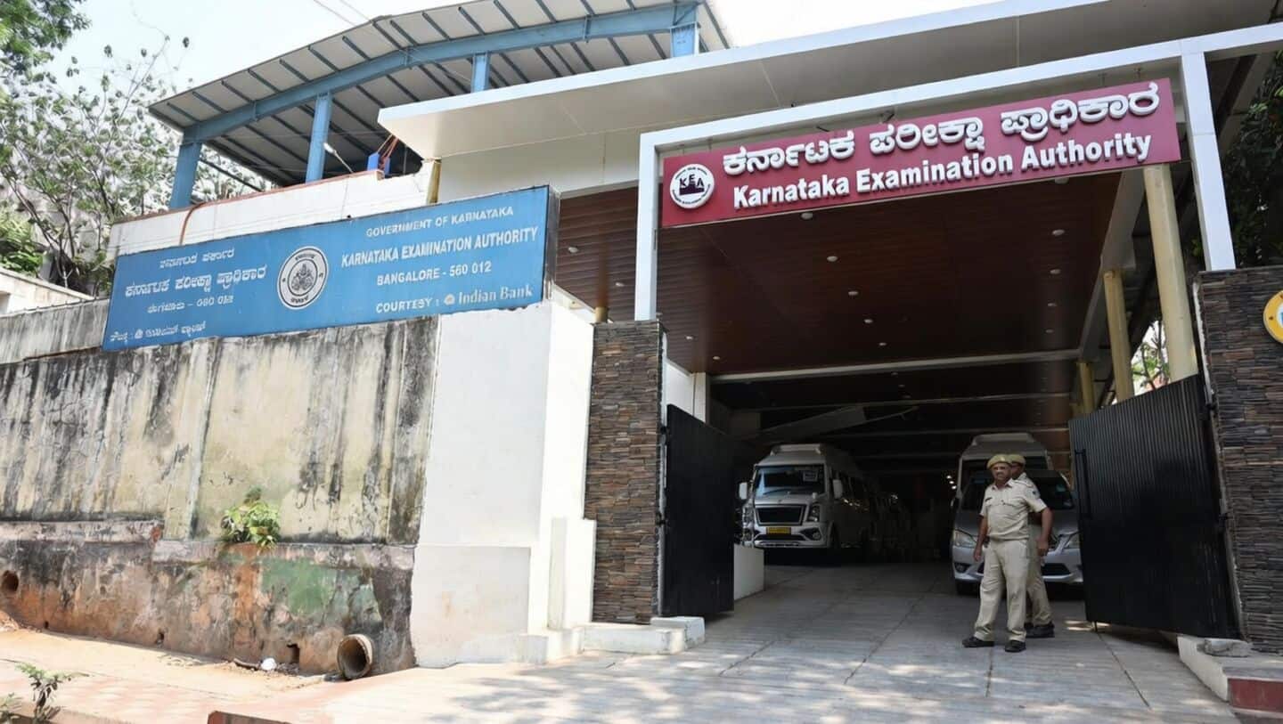 Karnataka allows religious symbols with school and college uniforms