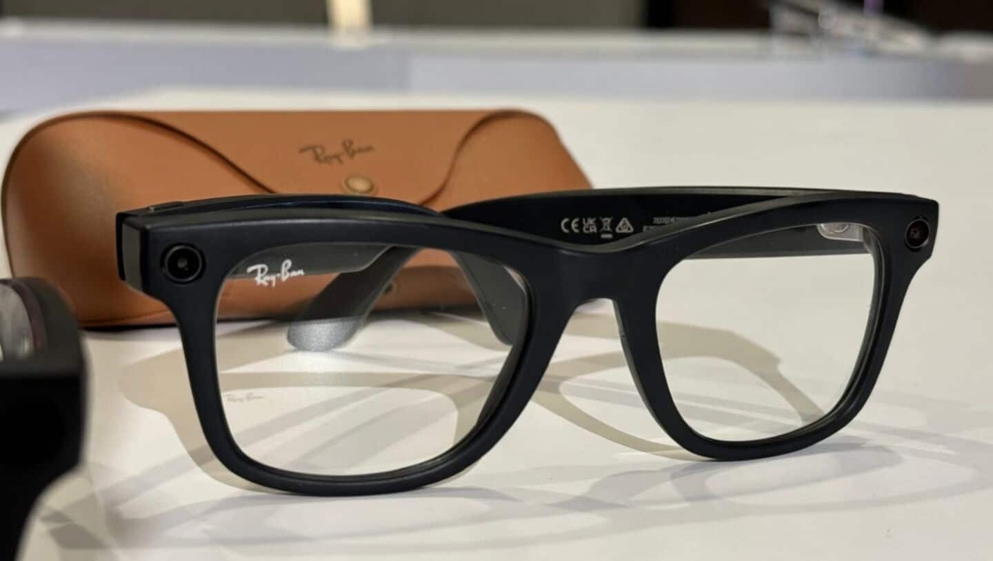 Meta adds AI features to Ray-Ban Display smart glasses