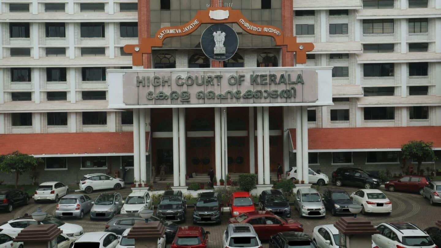 Kerala High Court faults BJP councilors over oath wording