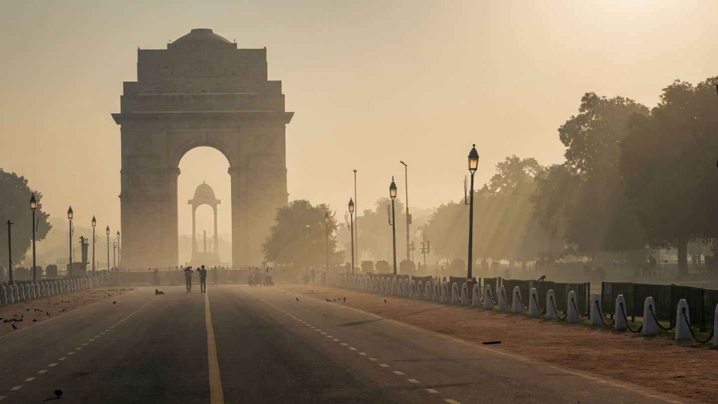 Delhi AQI reaches 166 in worst October start since 2022